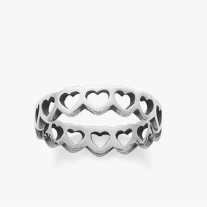 Tiny Hearts Ring